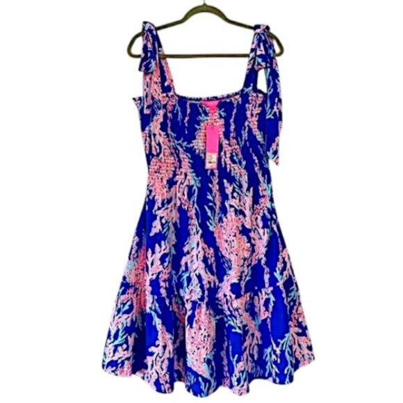 Lilly Pulitzer Kailua Smocked Dress in Borealis Blue NWT - Size Large - Picture 6 of 9
